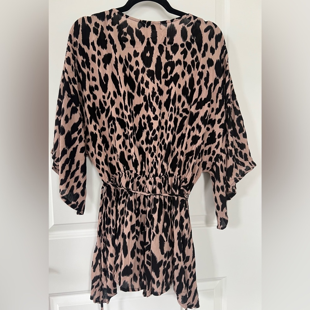 NWT-Bestto Leopard Romper - Picture 5 of 9